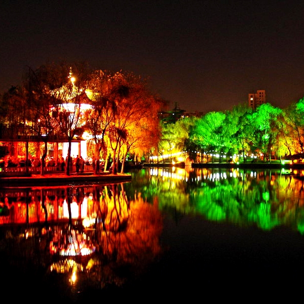 翠湖公园夜景图片,翠湖公园夜景图库,翠湖公园夜景旅游图片
